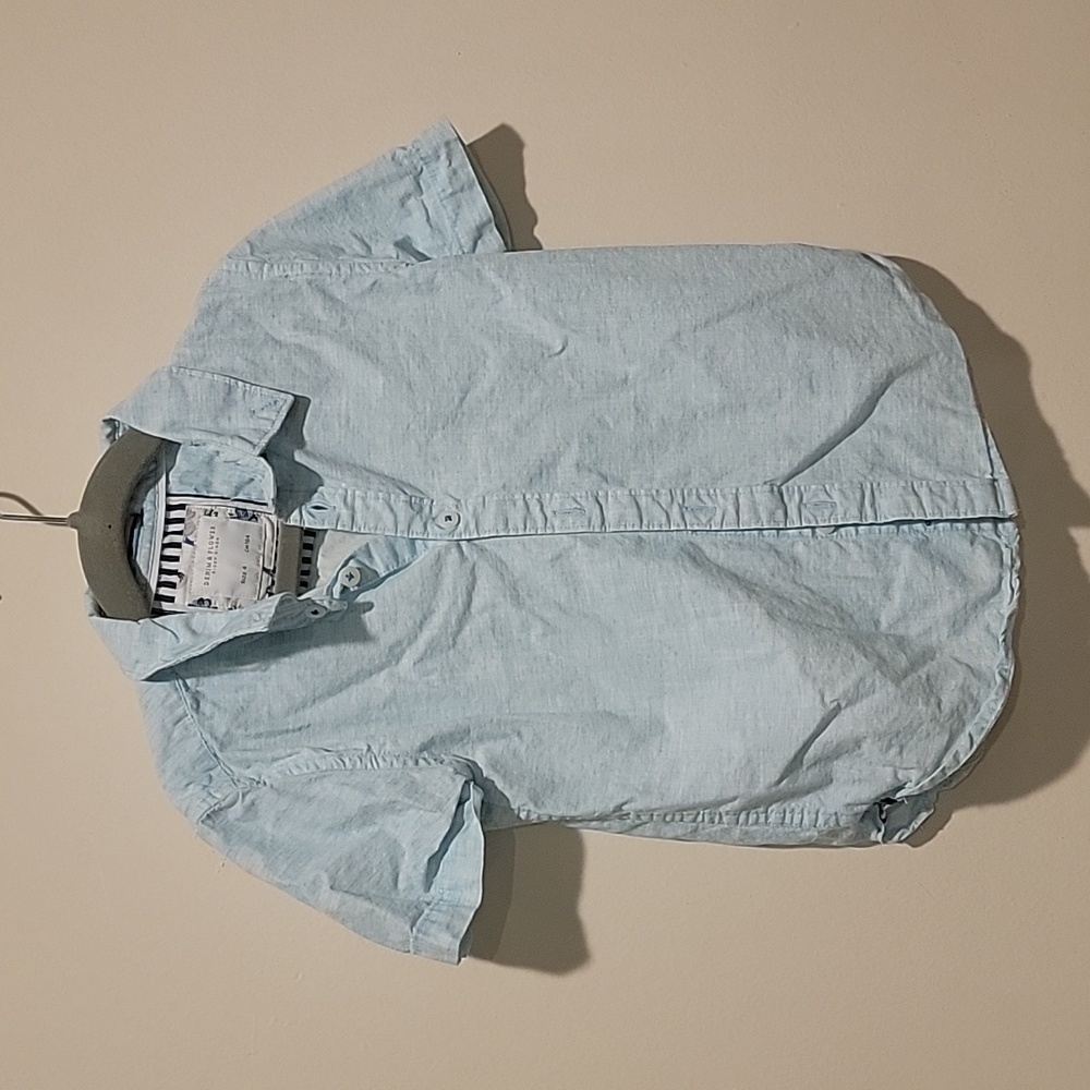 Denim & Flower Boys button down tropical tshirt in 4T ch 104 chambray